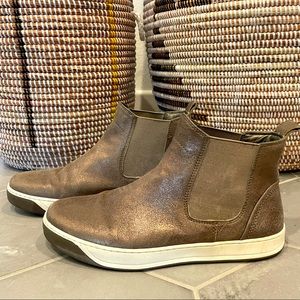 Johnston & Murphy ‘Erica’ high top sneaker